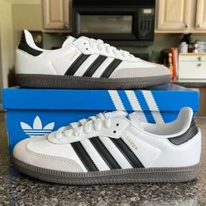 Adidas Samba womens 7 Cloud White Core Black Gum Brand New